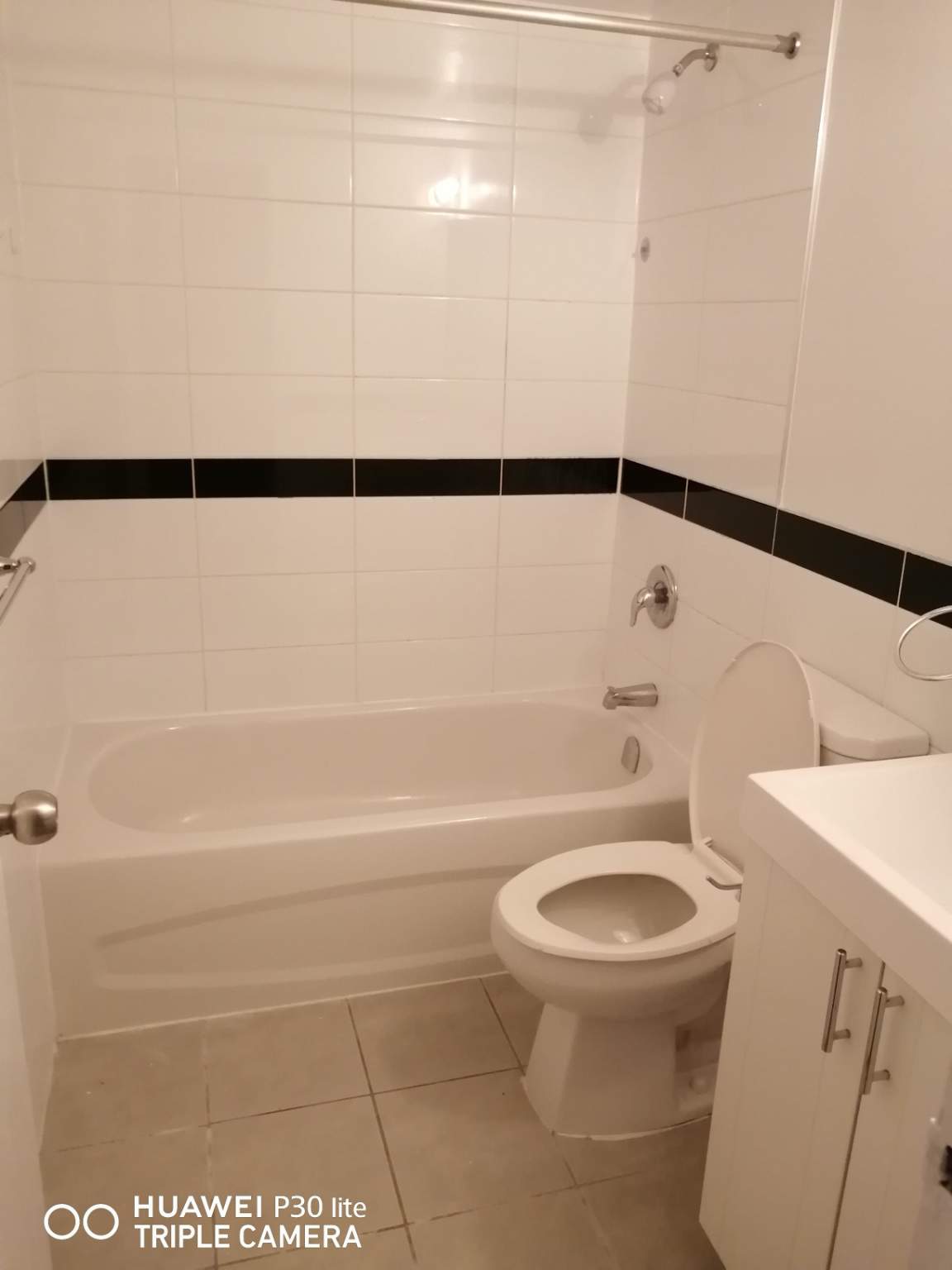 Maplegrove Apartments - Photo 10