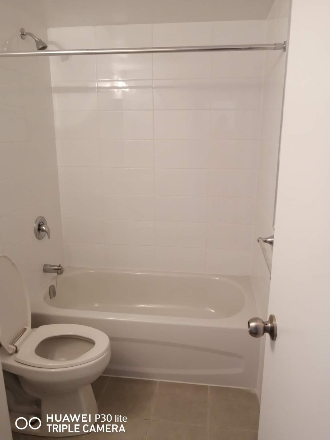Maplegrove Apartments - Photo 12