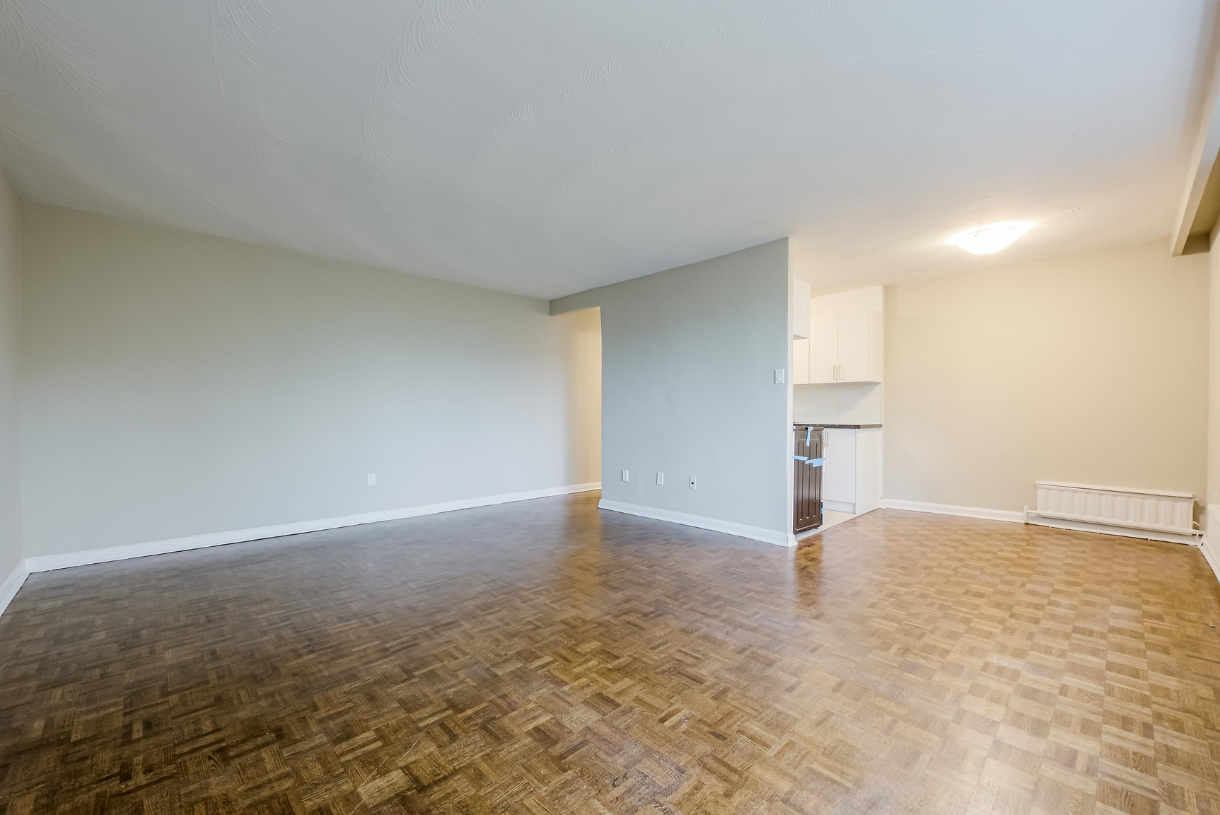 225-227 Cosburn Ave - Photo 15