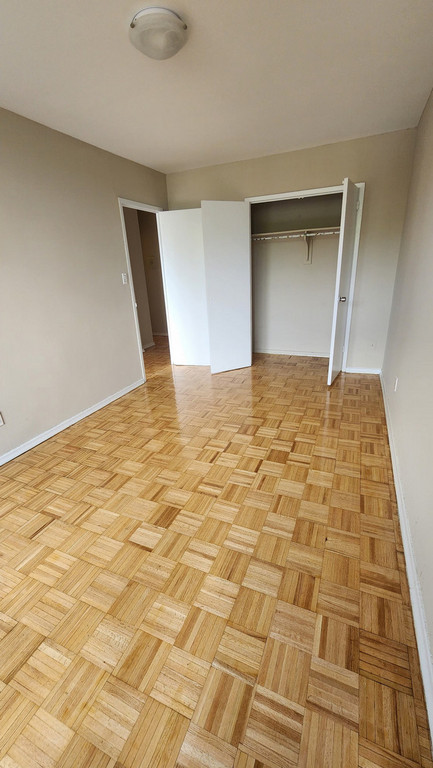 Maplegrove Apartments