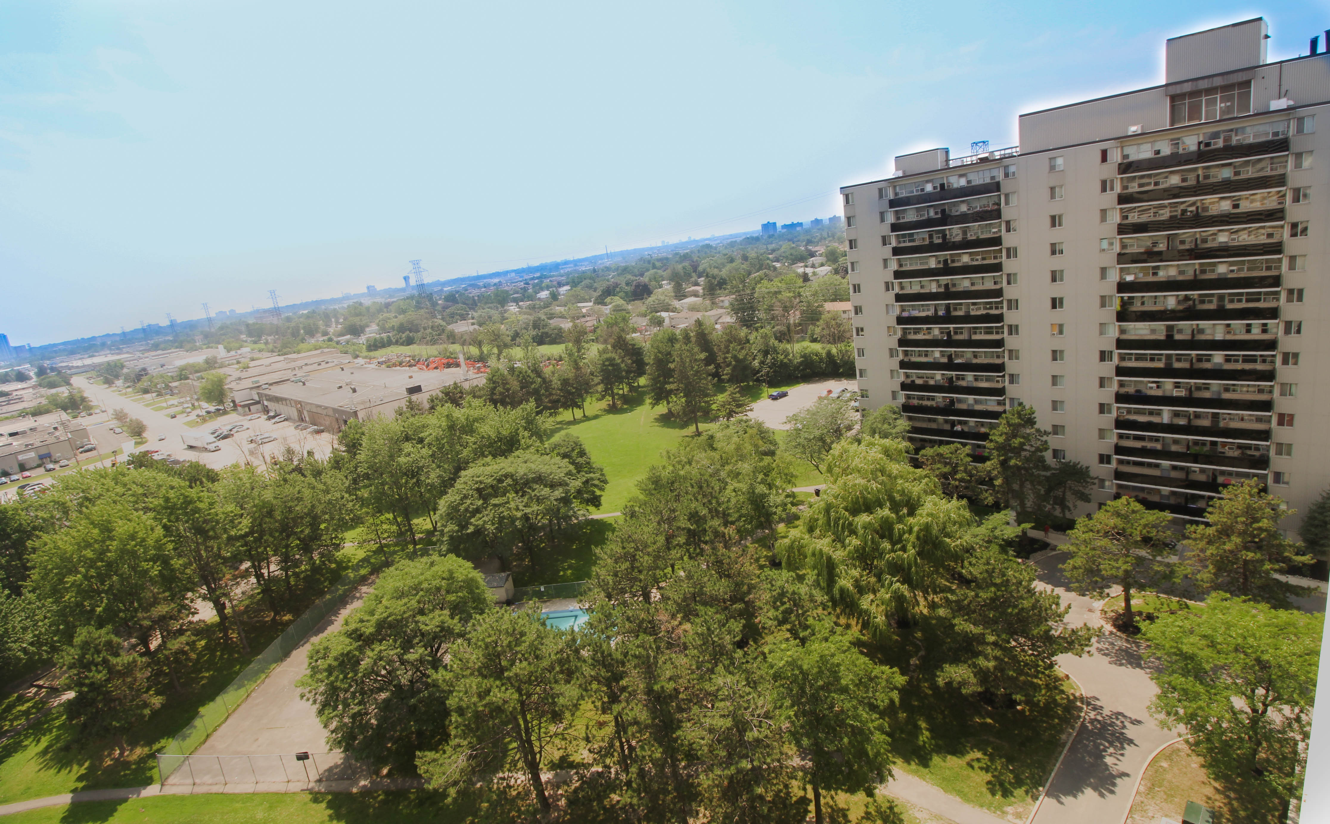 1850 Bloor St E, Mississauga, ON L4X 1T3 — photo 2