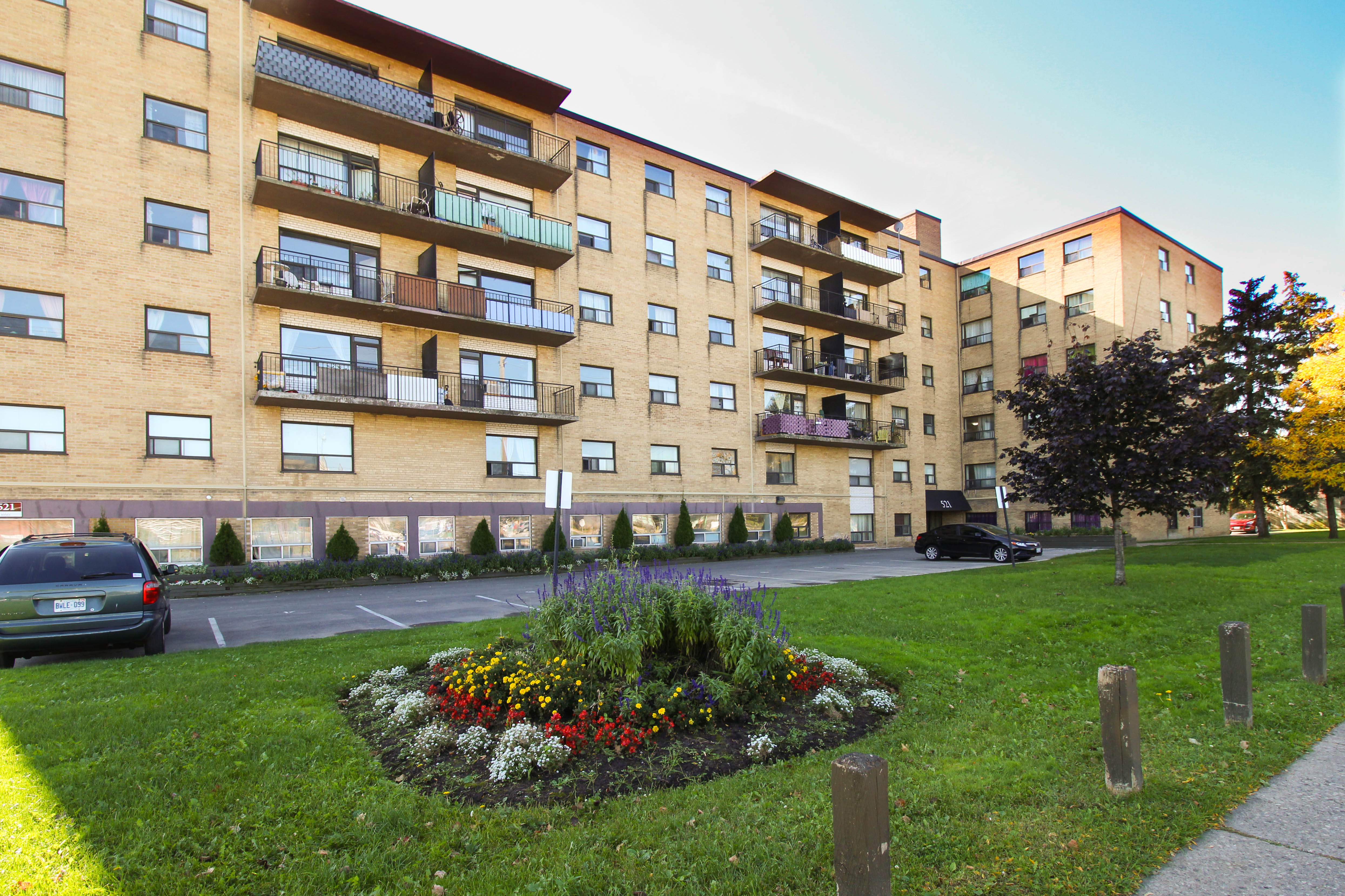523 Finch Avenue West, Toronto, ON M2R1N4 — photo 2