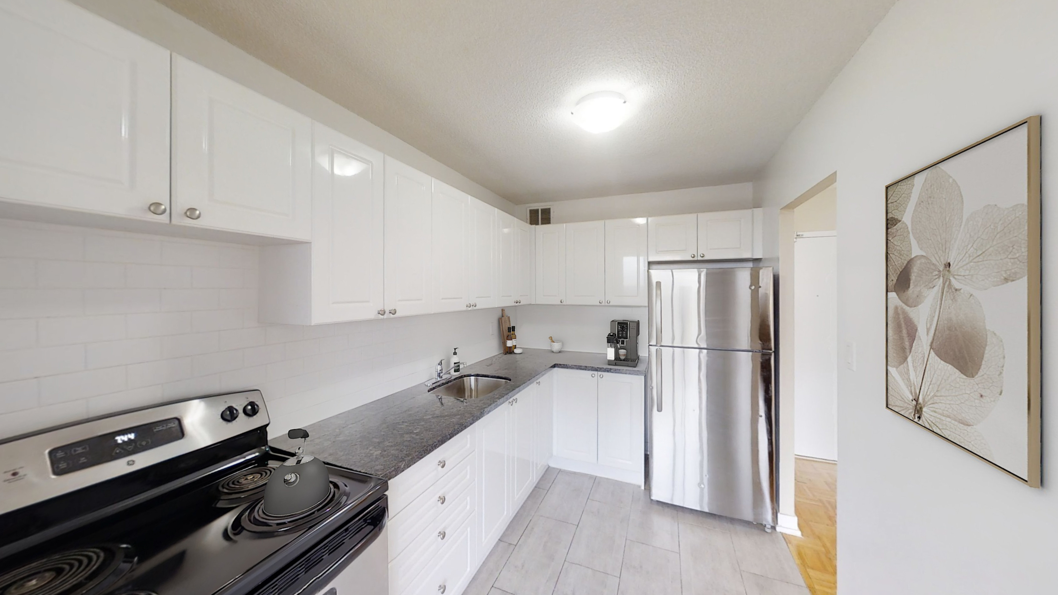 715 Finch Ave, North York, ON M3H 4X7 — photo 3