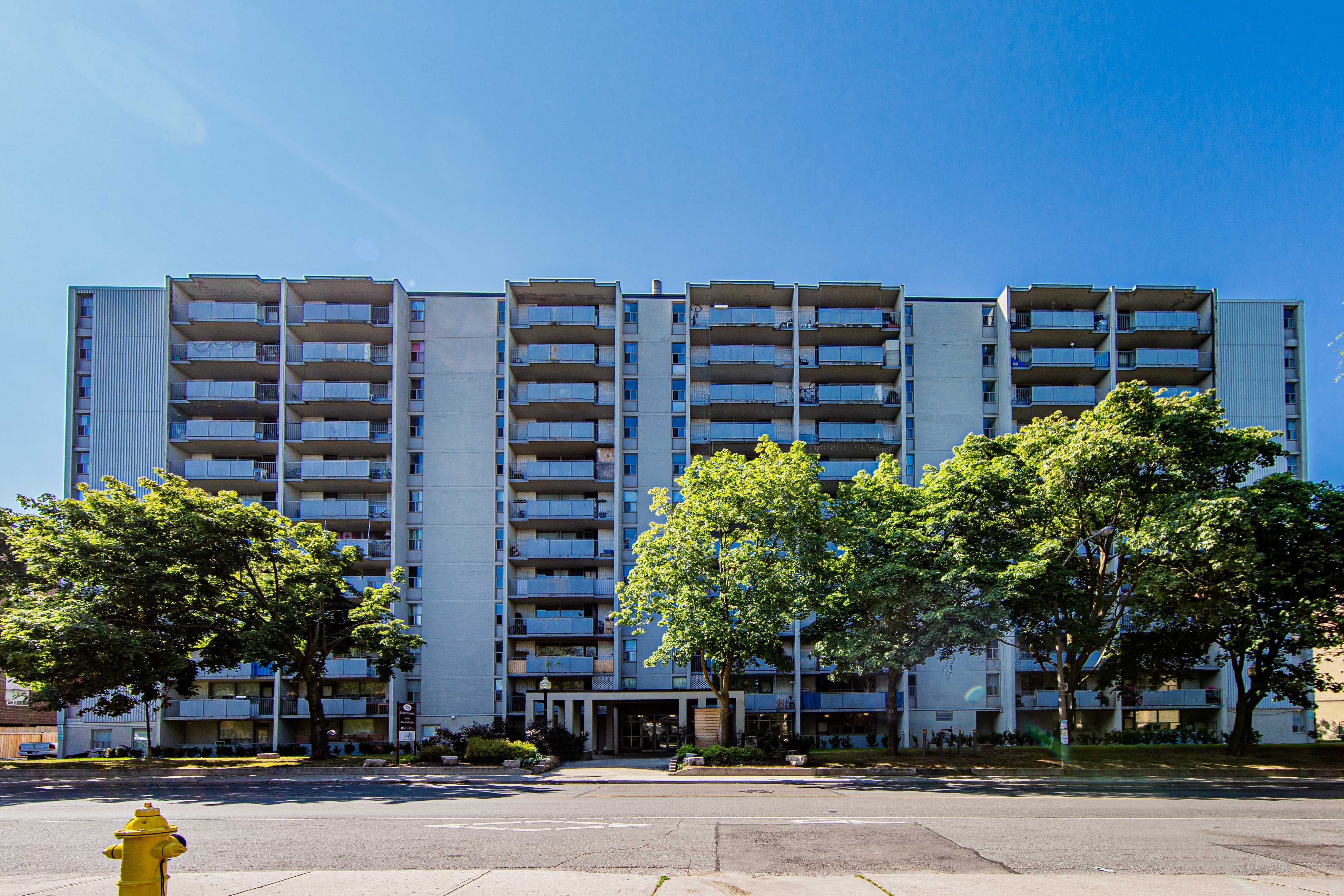 205 Cosburn Avenue, Toronto, ON M4J 2L4 — photo 2