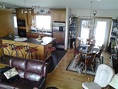 670 Sask Cres E, Saskatoon Executive Home | 3 Bedrooms | 3 Bathrooms - Photo 6