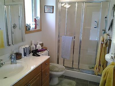 670 Sask Cres E, Saskatoon Executive Home | 3 Bedrooms | 3 Bathrooms - Photo 5