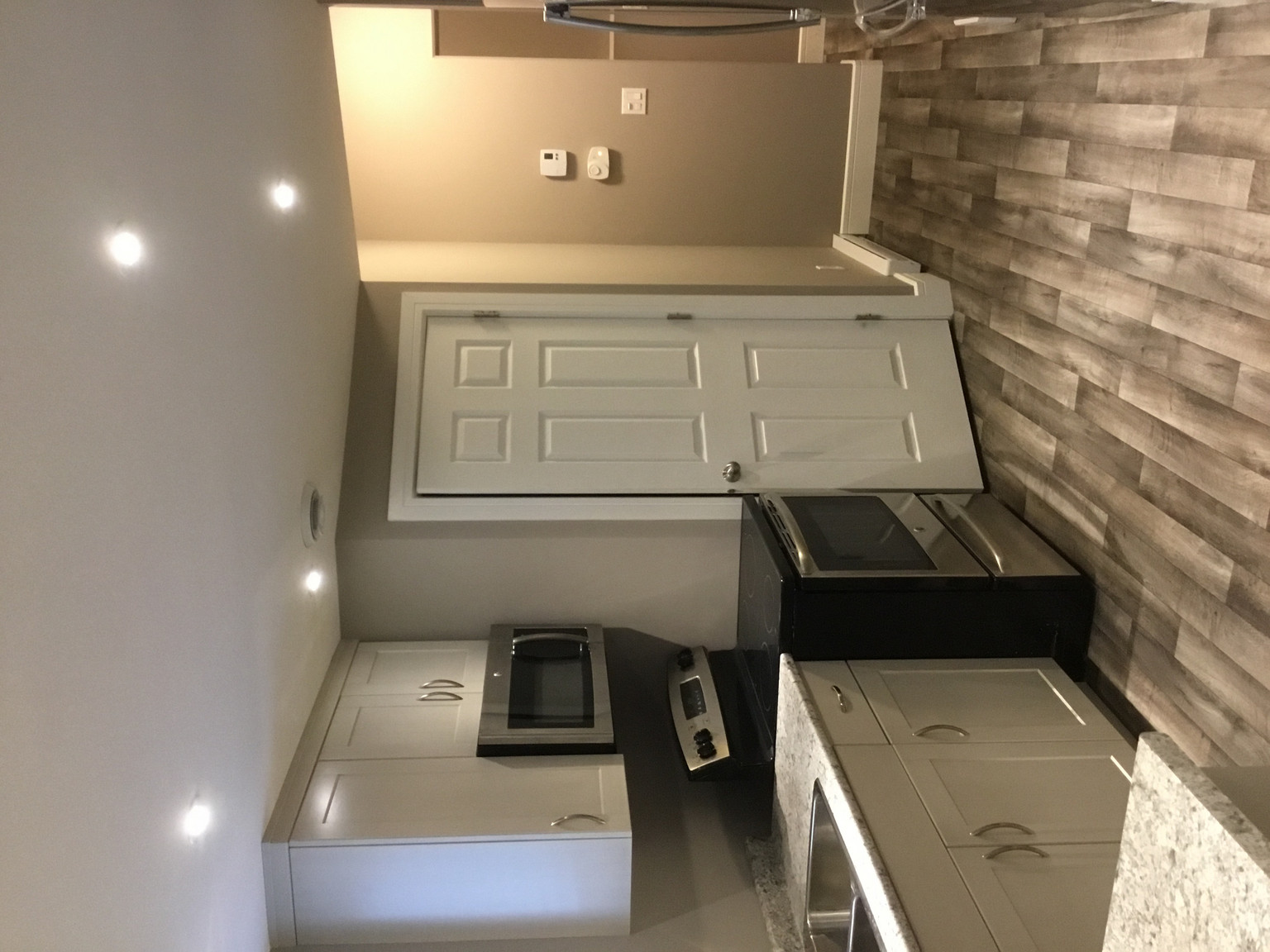 1315B Pohorecky Cres - Photo 8