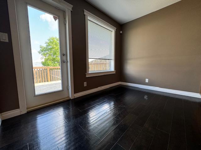 110 Meadowlark Park, Warman 2-Storey Semi Detached | 3 Bedrooms + Bonus Room - Photo 7