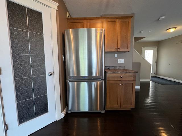 110 Meadowlark Park, Warman 2-Storey Semi Detached | 3 Bedrooms + Bonus Room - Photo 10
