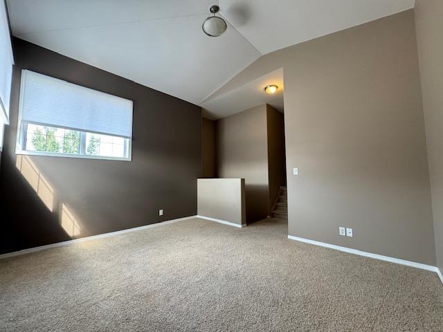 110 Meadowlark Park, Warman 2-Storey Semi Detached | 3 Bedrooms + Bonus Room - Photo 15