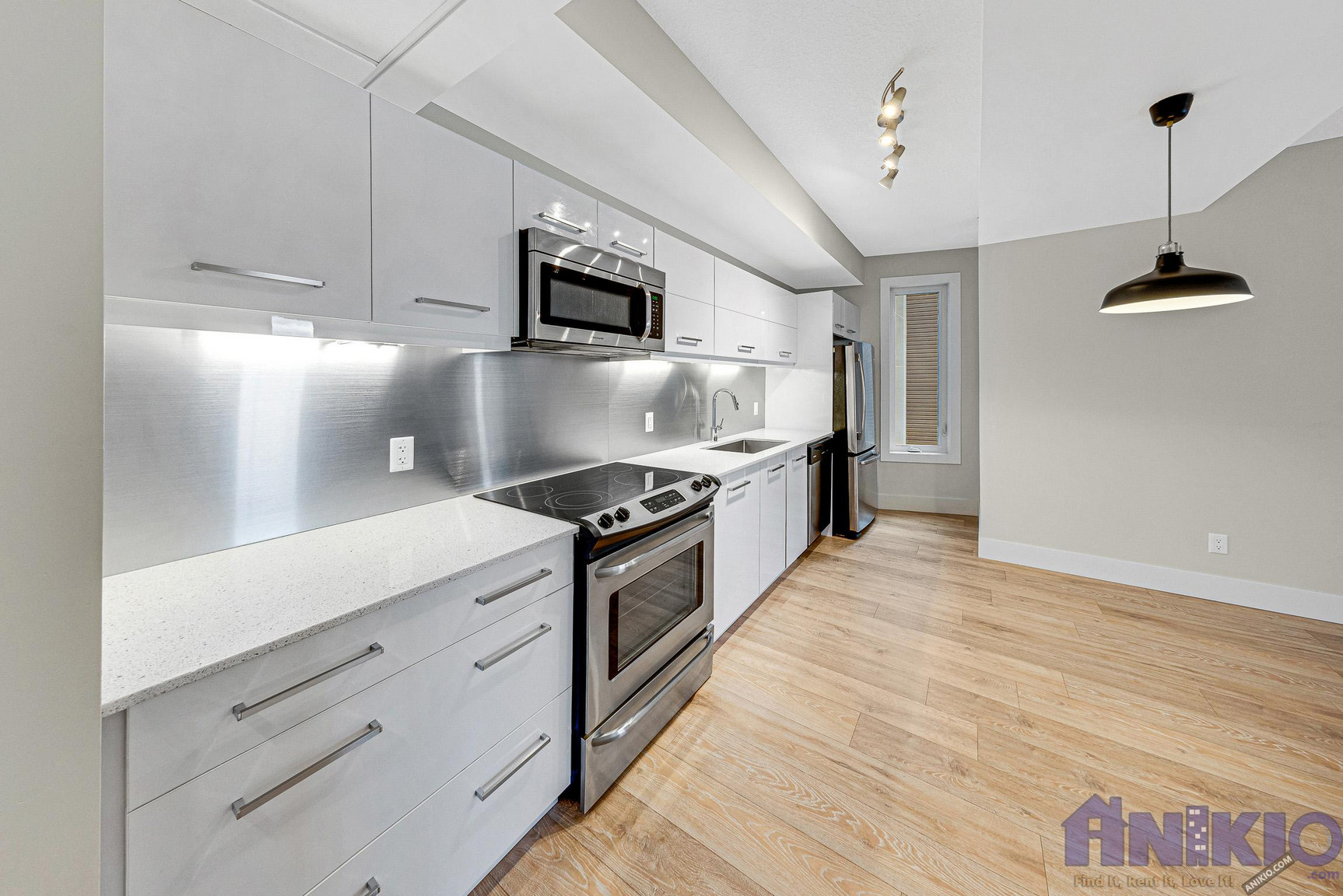  2 Bedroom | 2 Bathroom | 219 - 404 Avenue C South - Photo 13