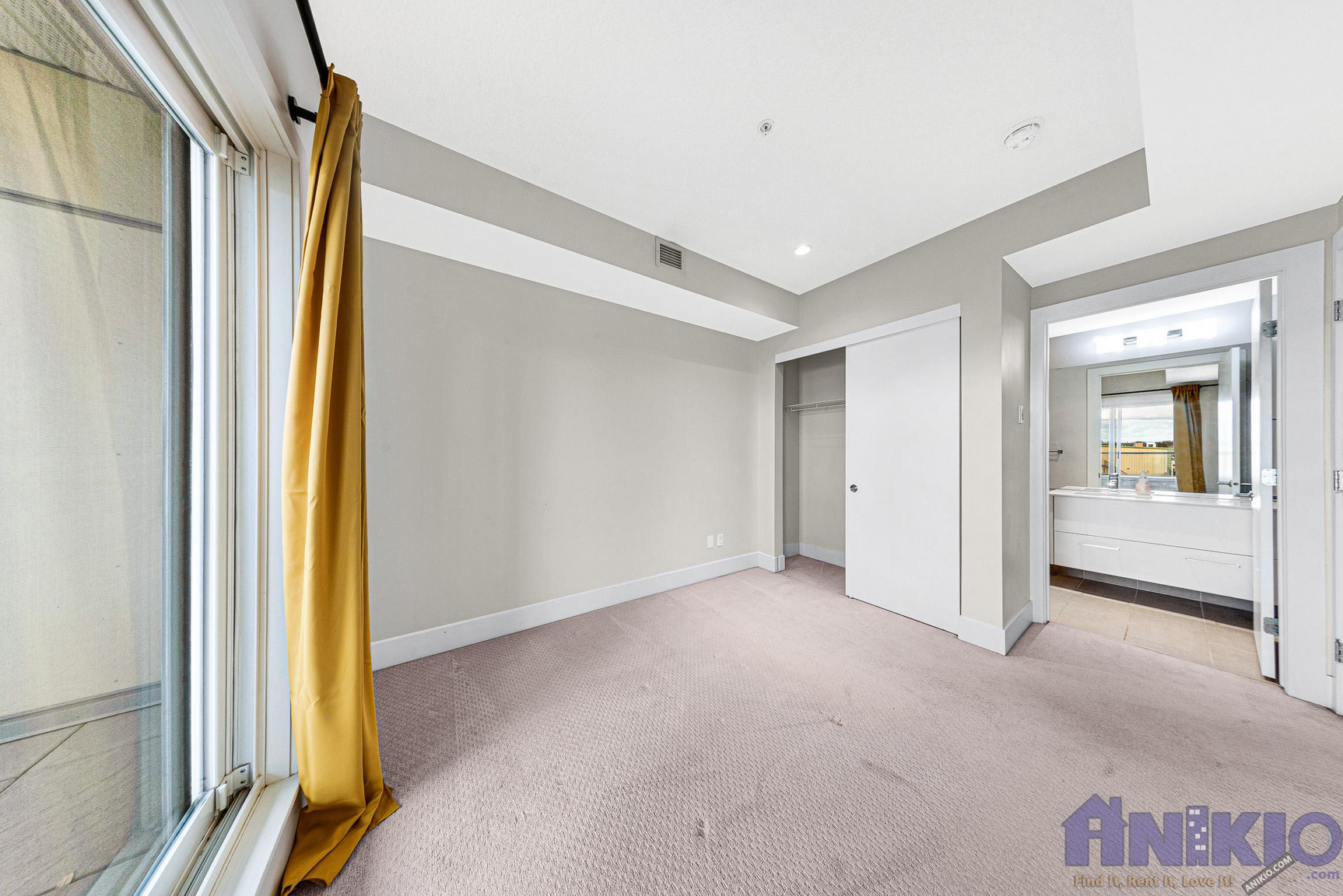  2 Bedroom | 2 Bathroom | 219 - 404 Avenue C South - Photo 6