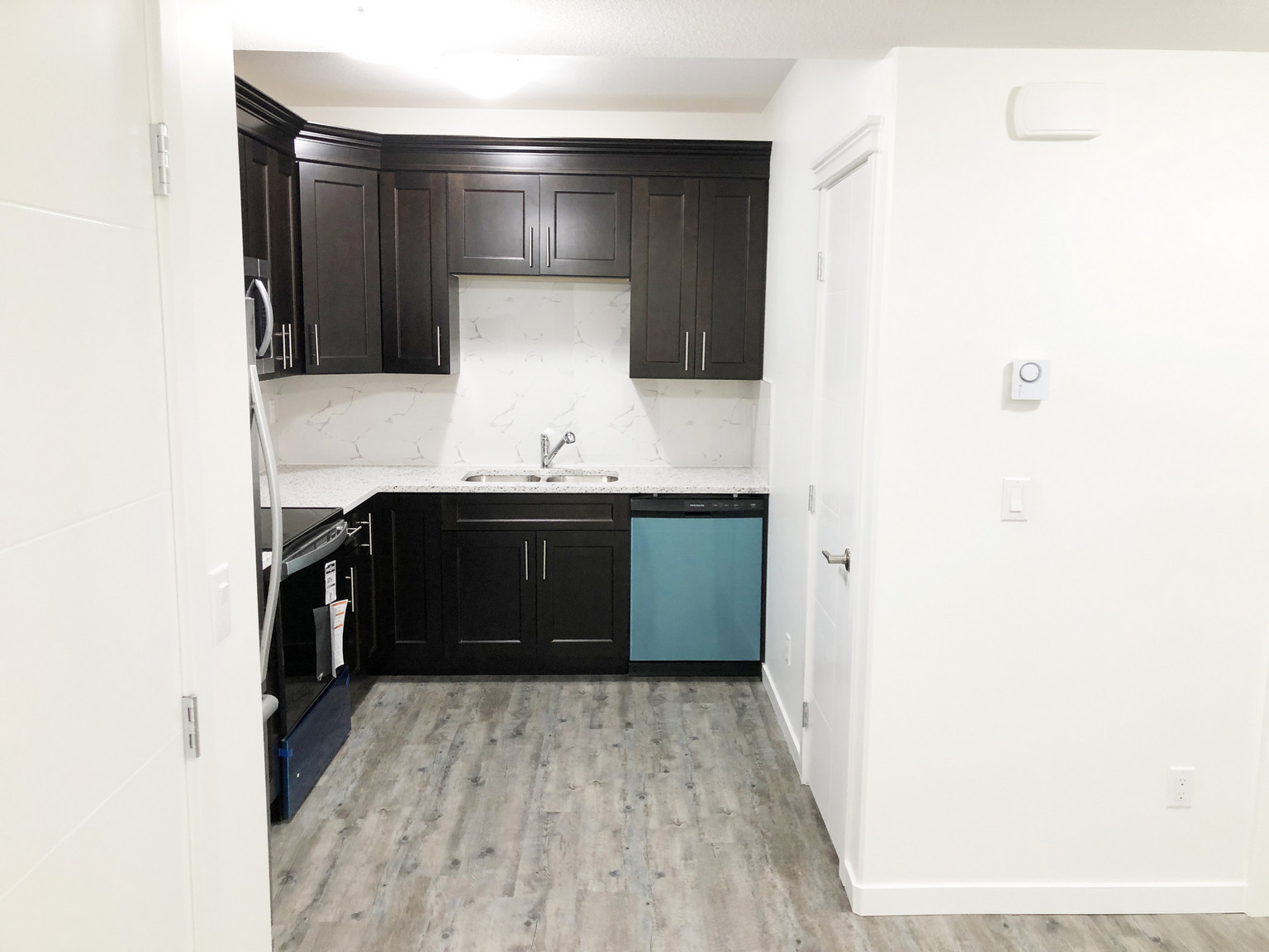 2 Bedroom | 1 Bathroom | Lower Unit 231 McArthur Crescent - Photo 30