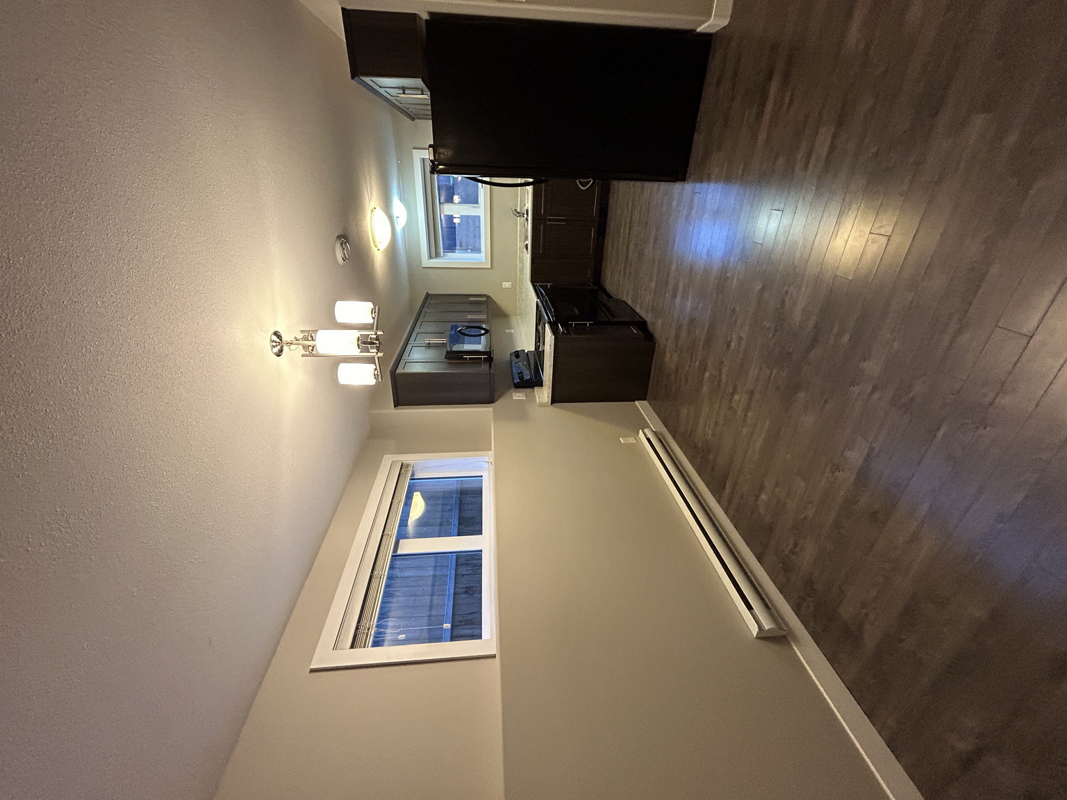 B - 762 Hargreaves Cres, Saskatoon Suite | 2 Bedrooms | 1 Bathroom - Photo 20