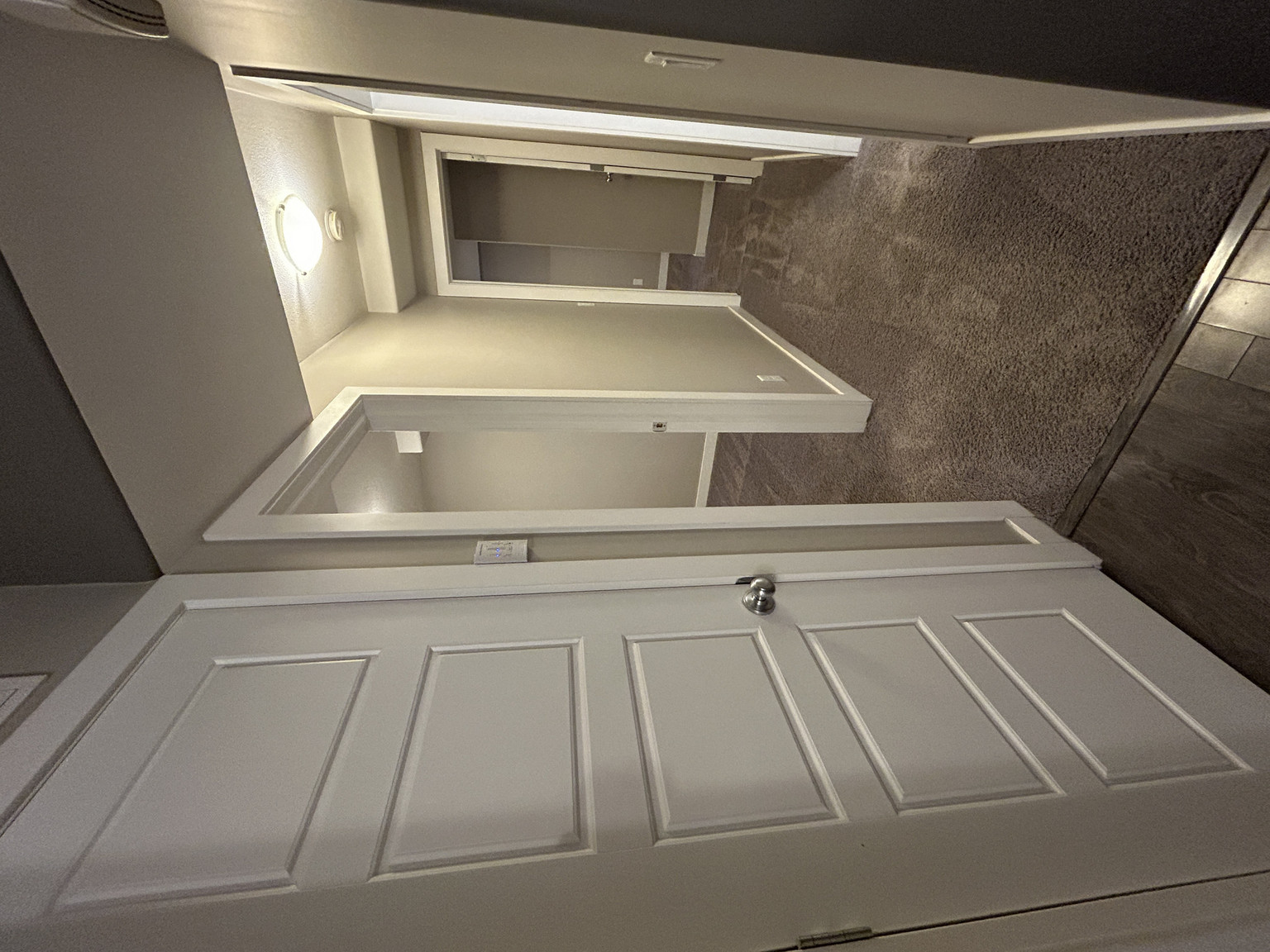 B - 762 Hargreaves Cres, Saskatoon Suite | 2 Bedrooms | 1 Bathroom - Photo 24