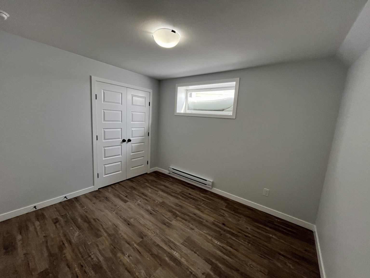 B - 138 Kostuik Crescent, SaskatoonSuite | 2 Bedrooms | 1 Bathroom - Photo 15