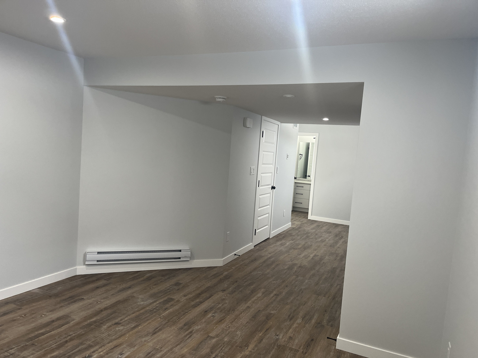 B - 138 Kostuik Crescent, SaskatoonSuite | 2 Bedrooms | 1 Bathroom - Photo 19