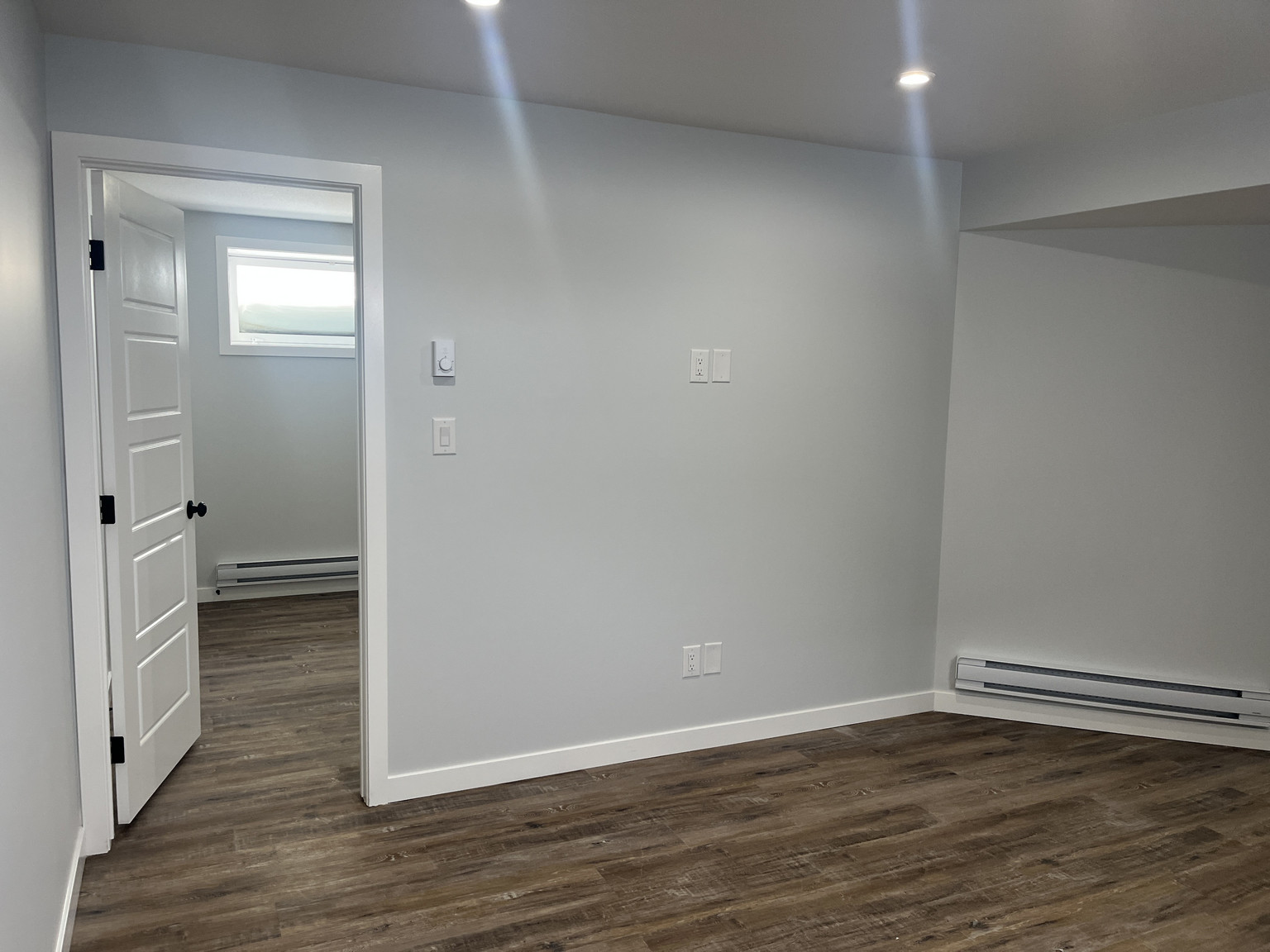 B - 138 Kostuik Crescent, SaskatoonSuite | 2 Bedrooms | 1 Bathroom - Photo 21