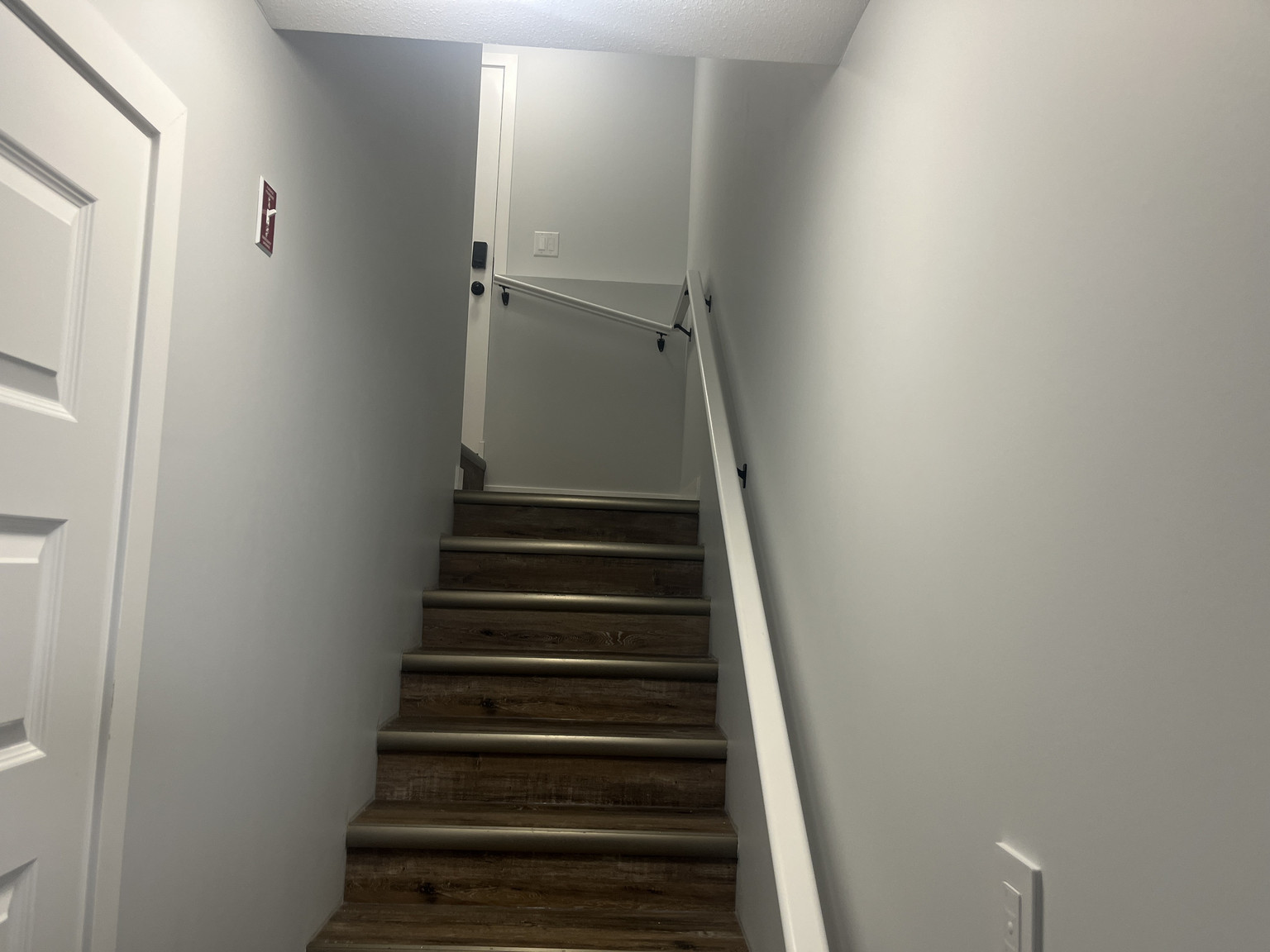 B - 138 Kostuik Crescent, SaskatoonSuite | 2 Bedrooms | 1 Bathroom - Photo 29