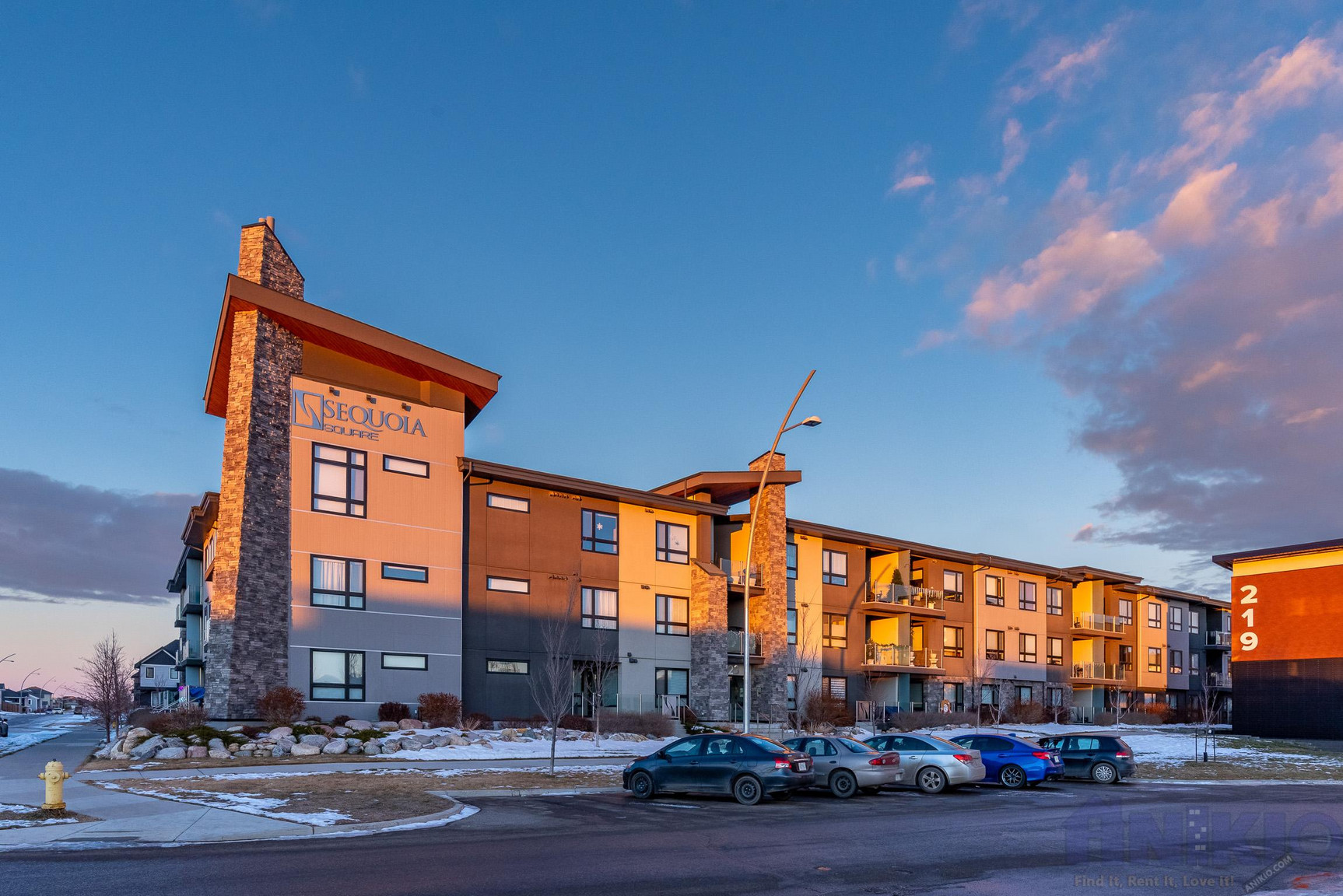 Modern Condo | 2 Bedrooms | 2 Bathrooms