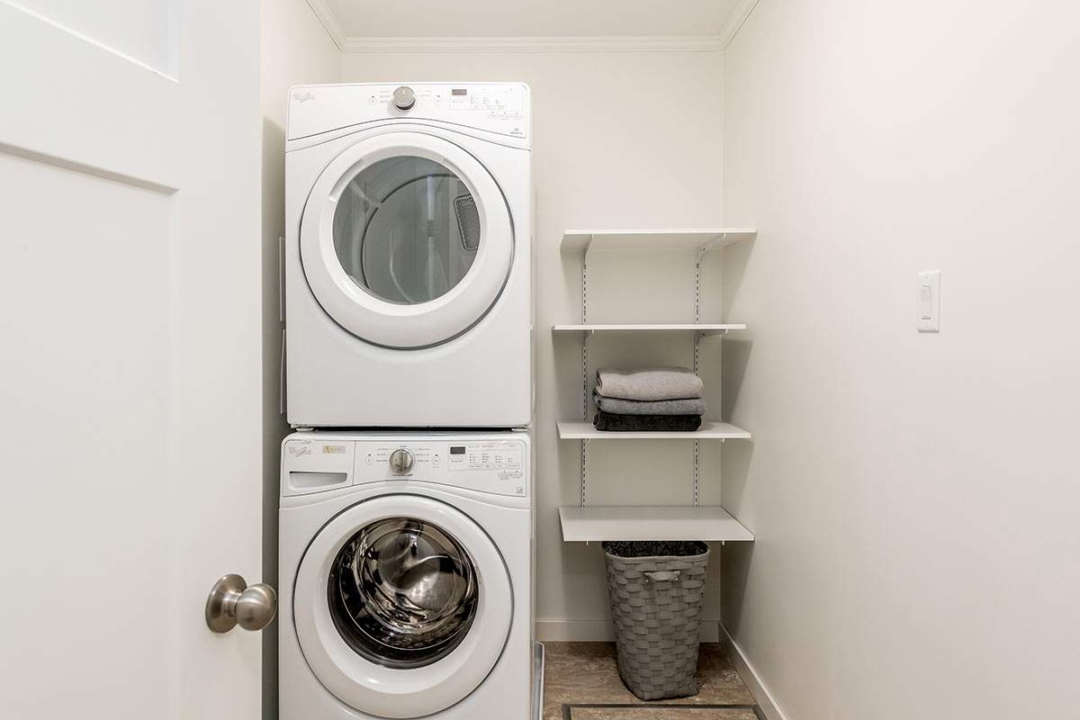 Plainsview Townhomes - Photo 11