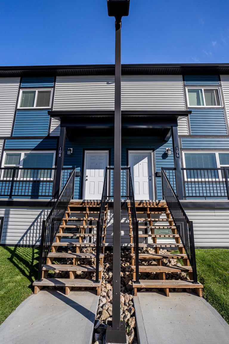Plainsview Townhomes - Photo 25