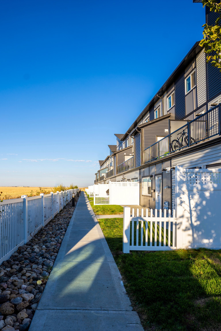 Plainsview Townhomes - Photo 31