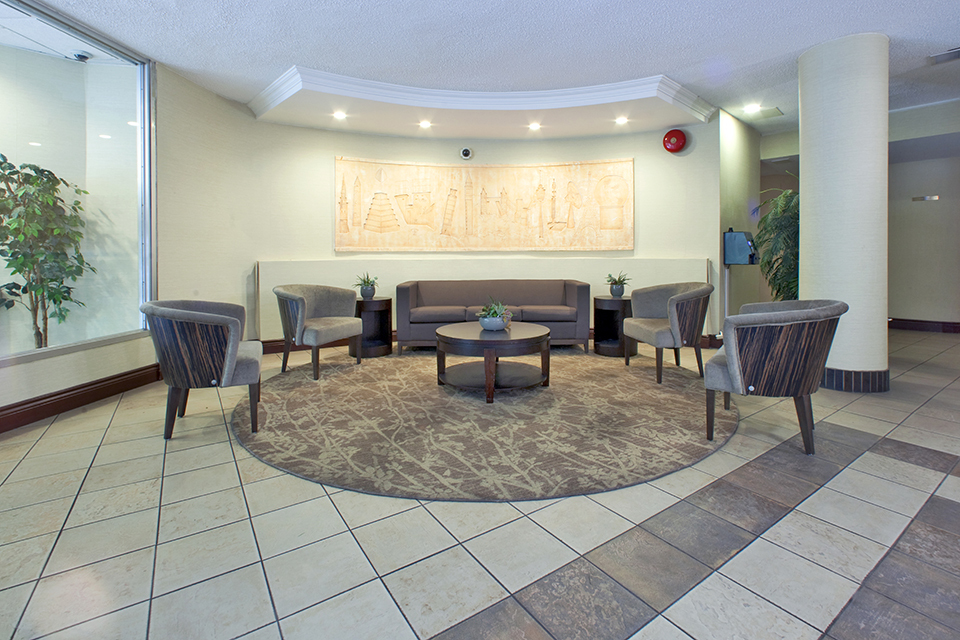 Park Towers Apartments - Photo 13