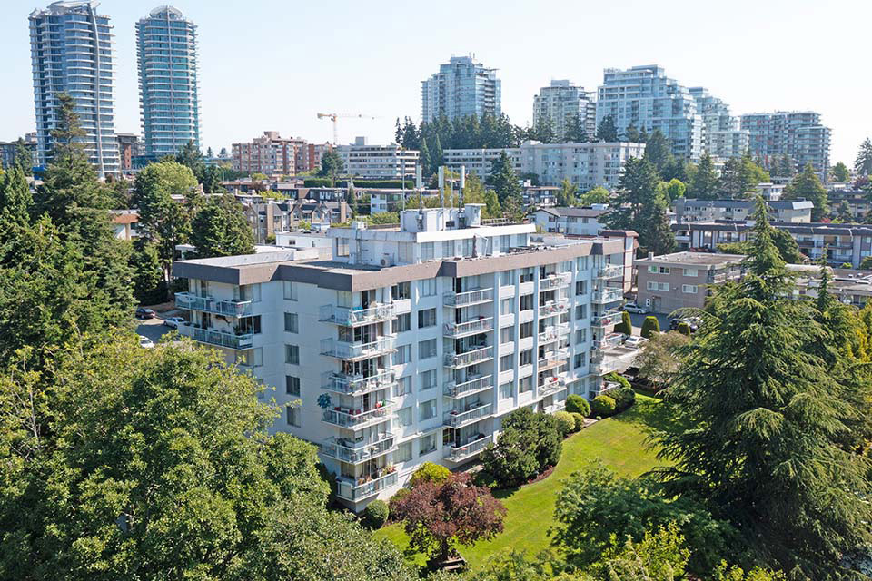 Bayview Gardens - Photo 18