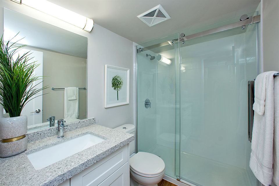 Royal Rose Apartments - Photo 10