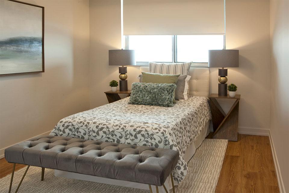 Royal Rose Apartments - Photo 11