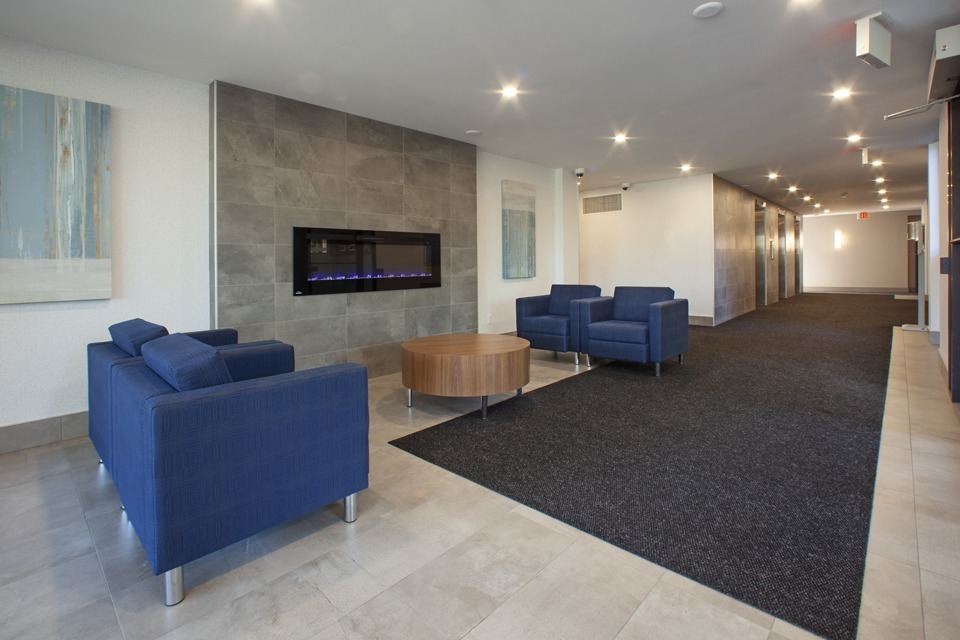 Royal Rose Apartments - Photo 15