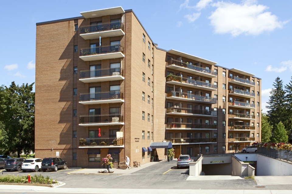 Rockliffe Park Suites - Photo 12
