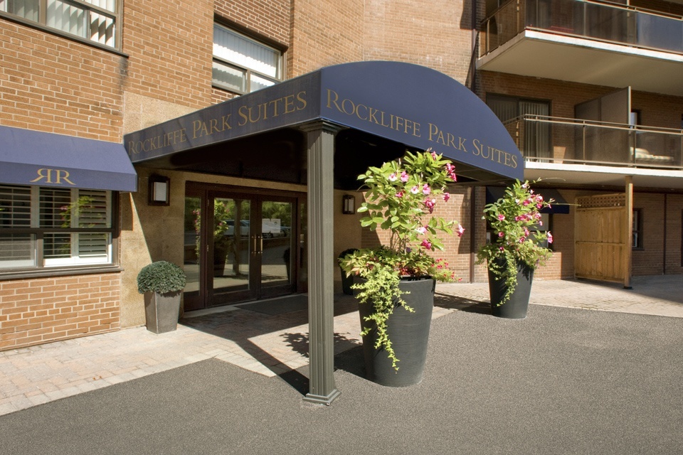 Rockliffe Park Suites - Photo 13