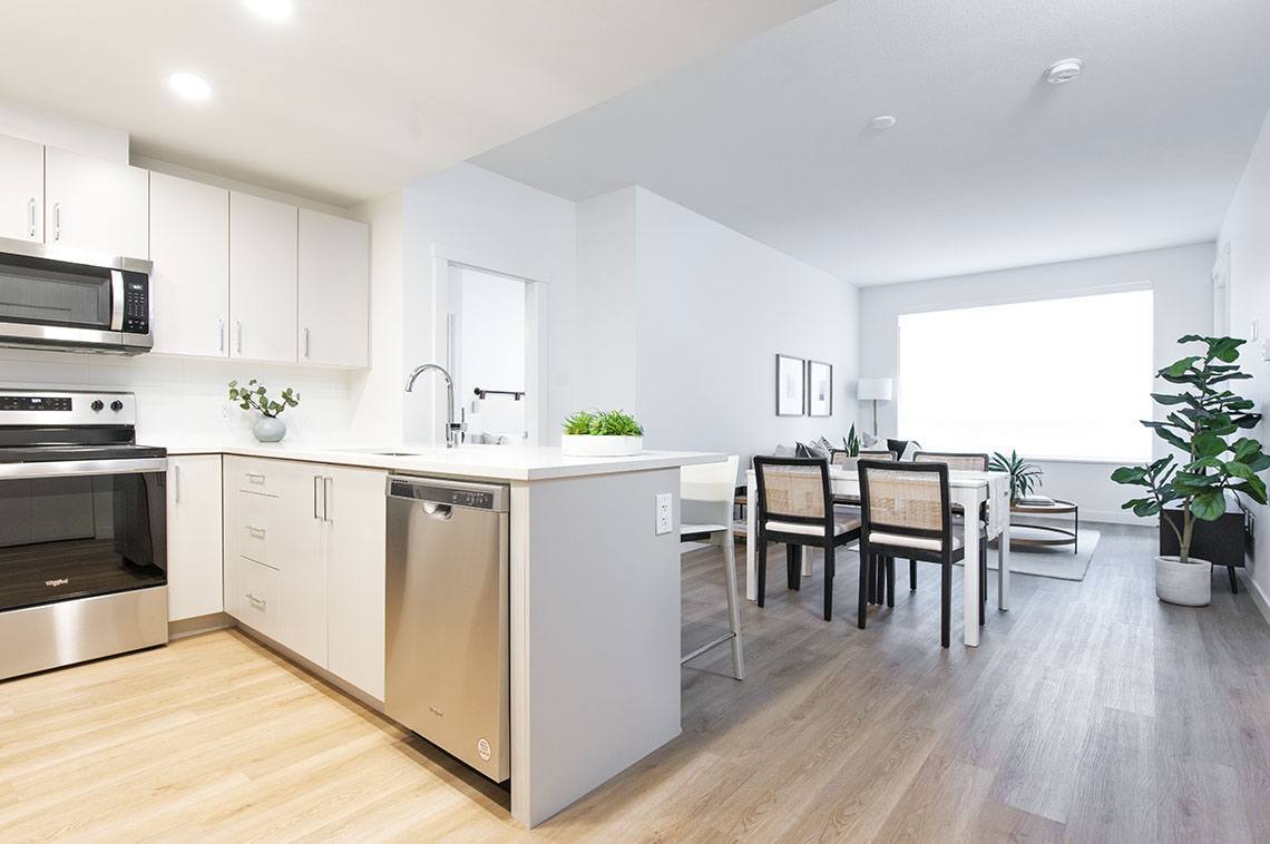 Lynnmour Apartments - Photo 5