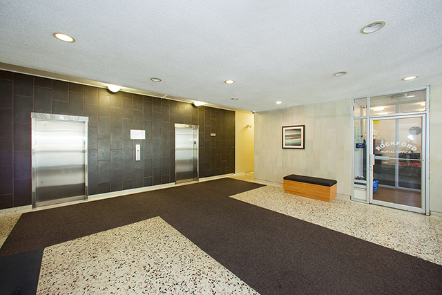 Rockford - Photo 15