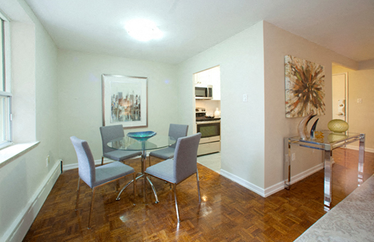 300 St. Clair West - Photo 6