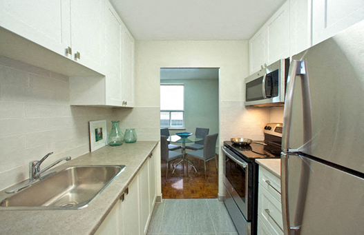 300 St. Clair West - Photo 7