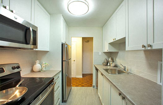 300 St. Clair West - Photo 8