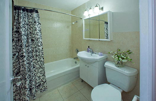 300 St. Clair West - Photo 10