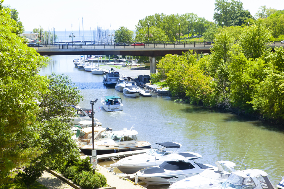 Harbourview - Photo 23
