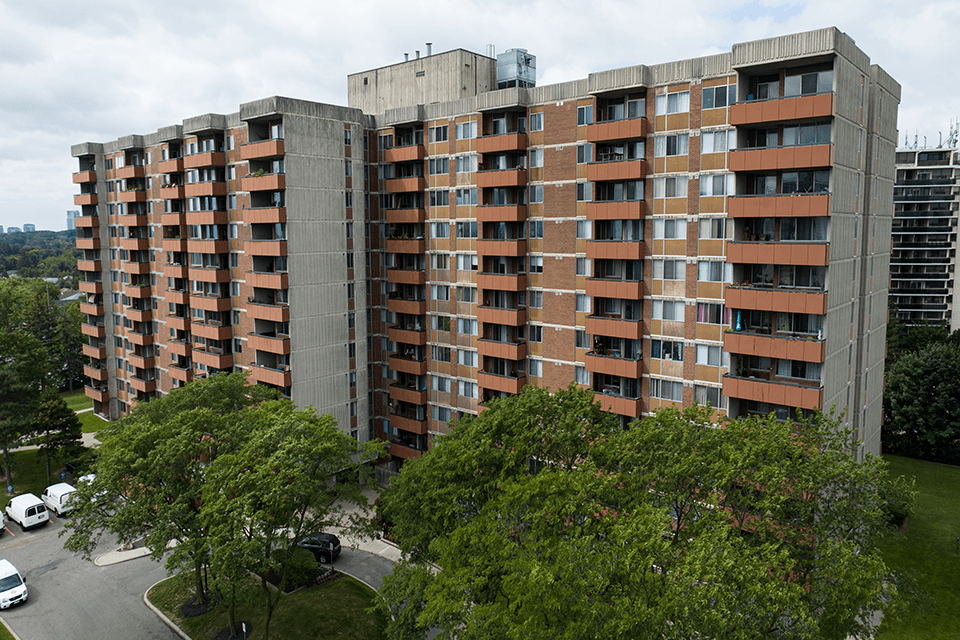 Royal Rose Apartments - Photo 20