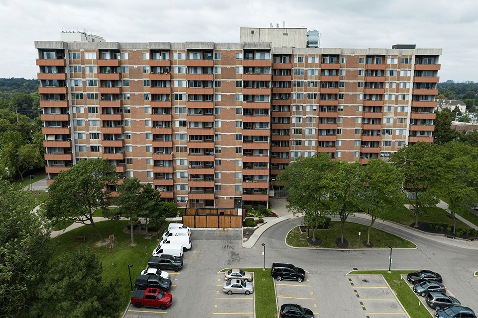 Royal Rose Apartments - Photo 21