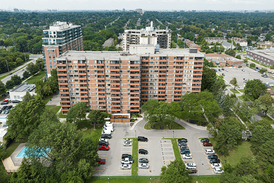 Royal Rose Apartments - Photo 23