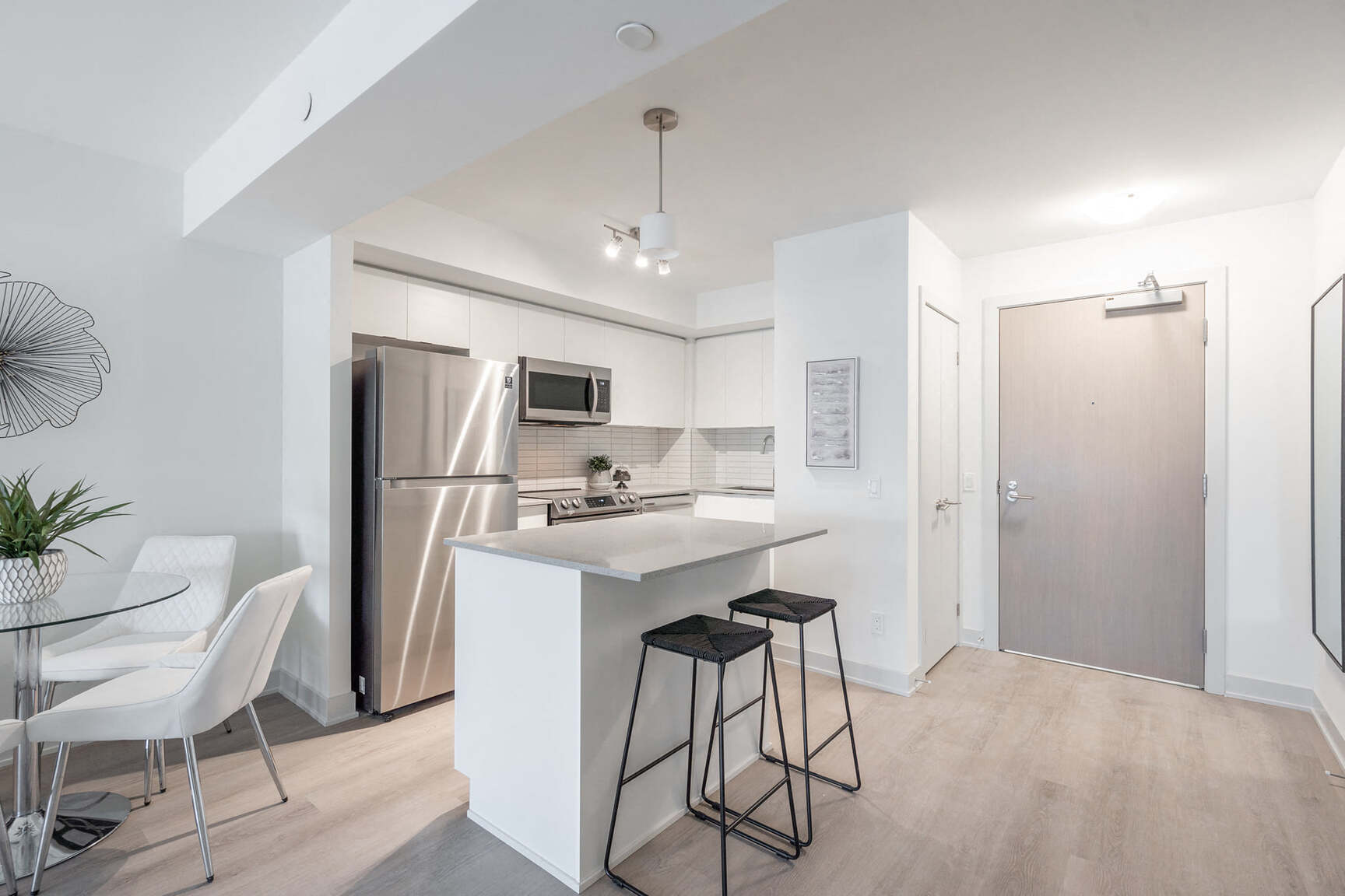 Junction Factory Apartments - Photo 8
