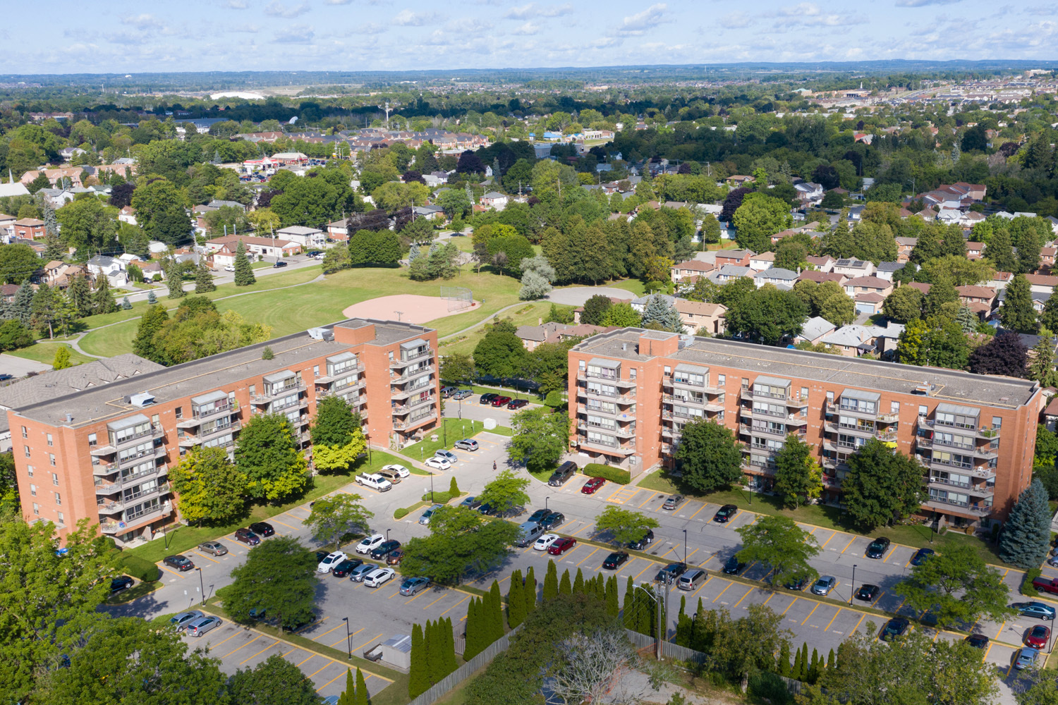 Regency Place Apartments - Photo 2