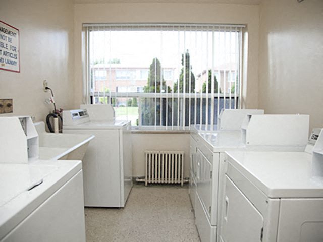 Glen Park Apartments - Photo 9