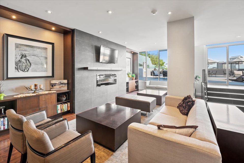 Victoria Place Apartments - Photo 14