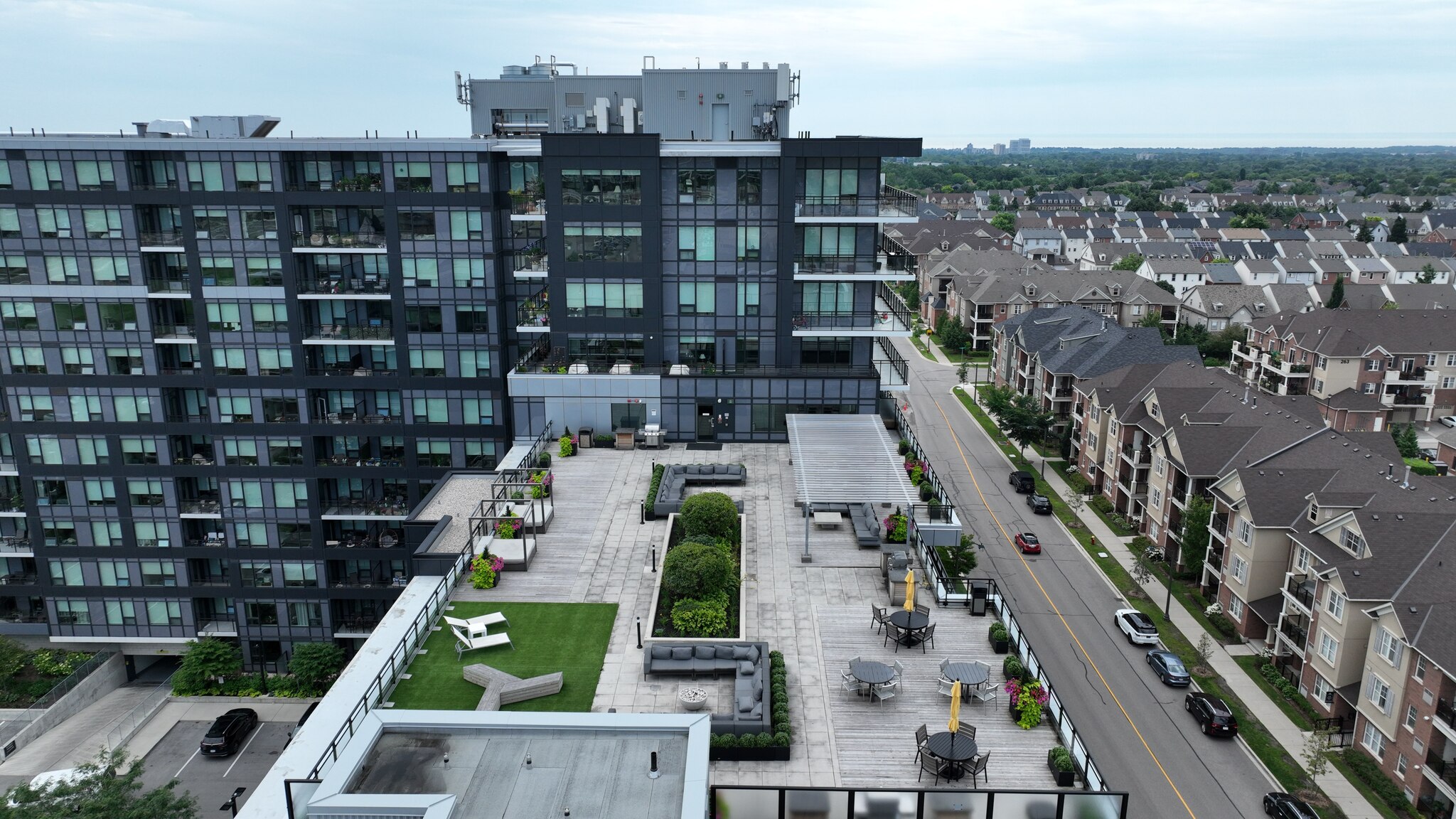 The Taunton Apartments, Luxury Rental Living in Oakville!   - Photo 31