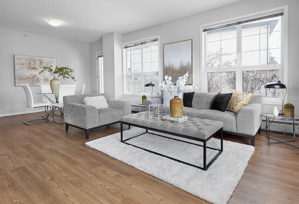 Wellington Court Apartments - Photo 2